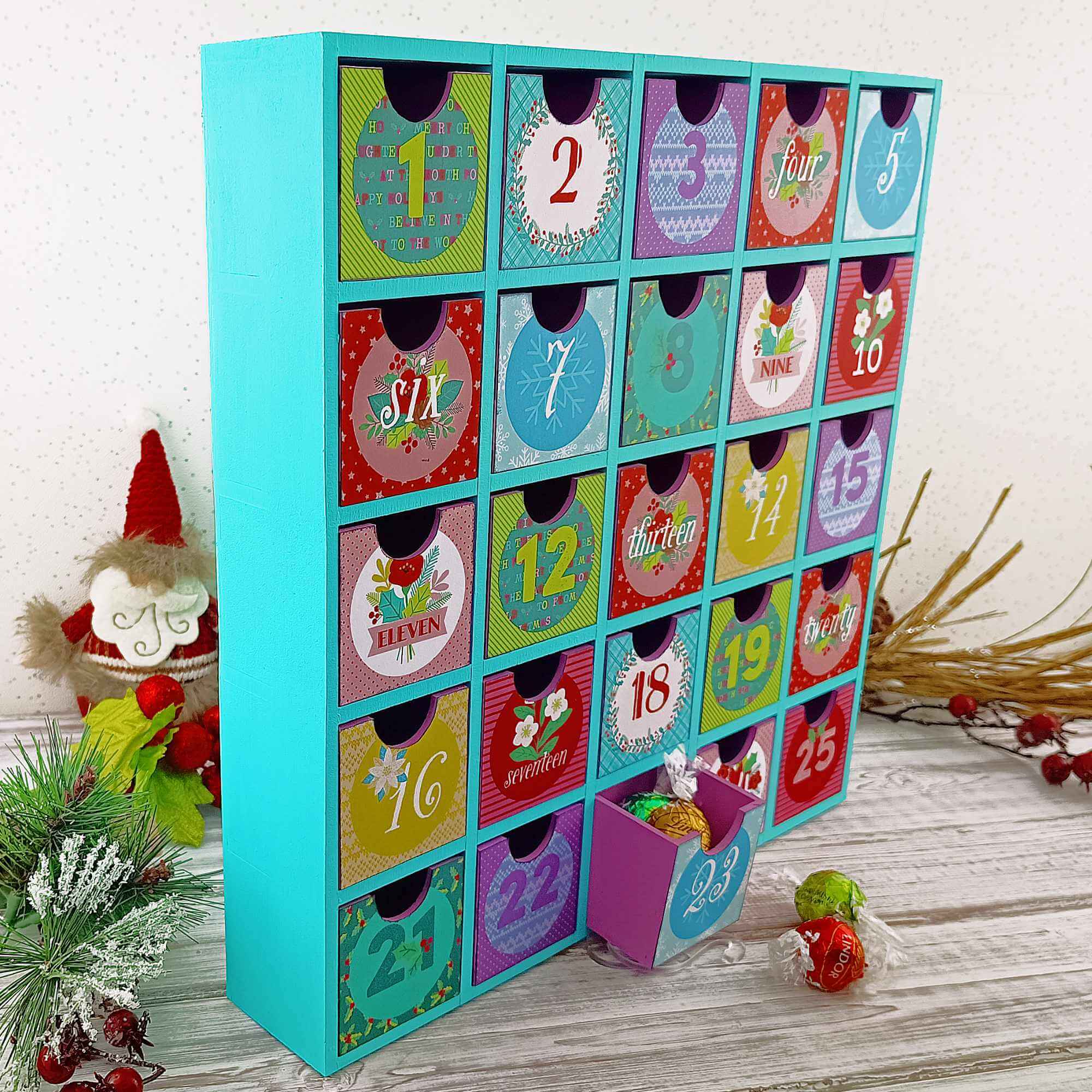 25 Drawer Advent Calendar Left Side