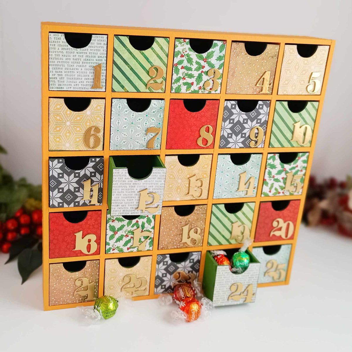 Modern Countdown to Christmas Calendar